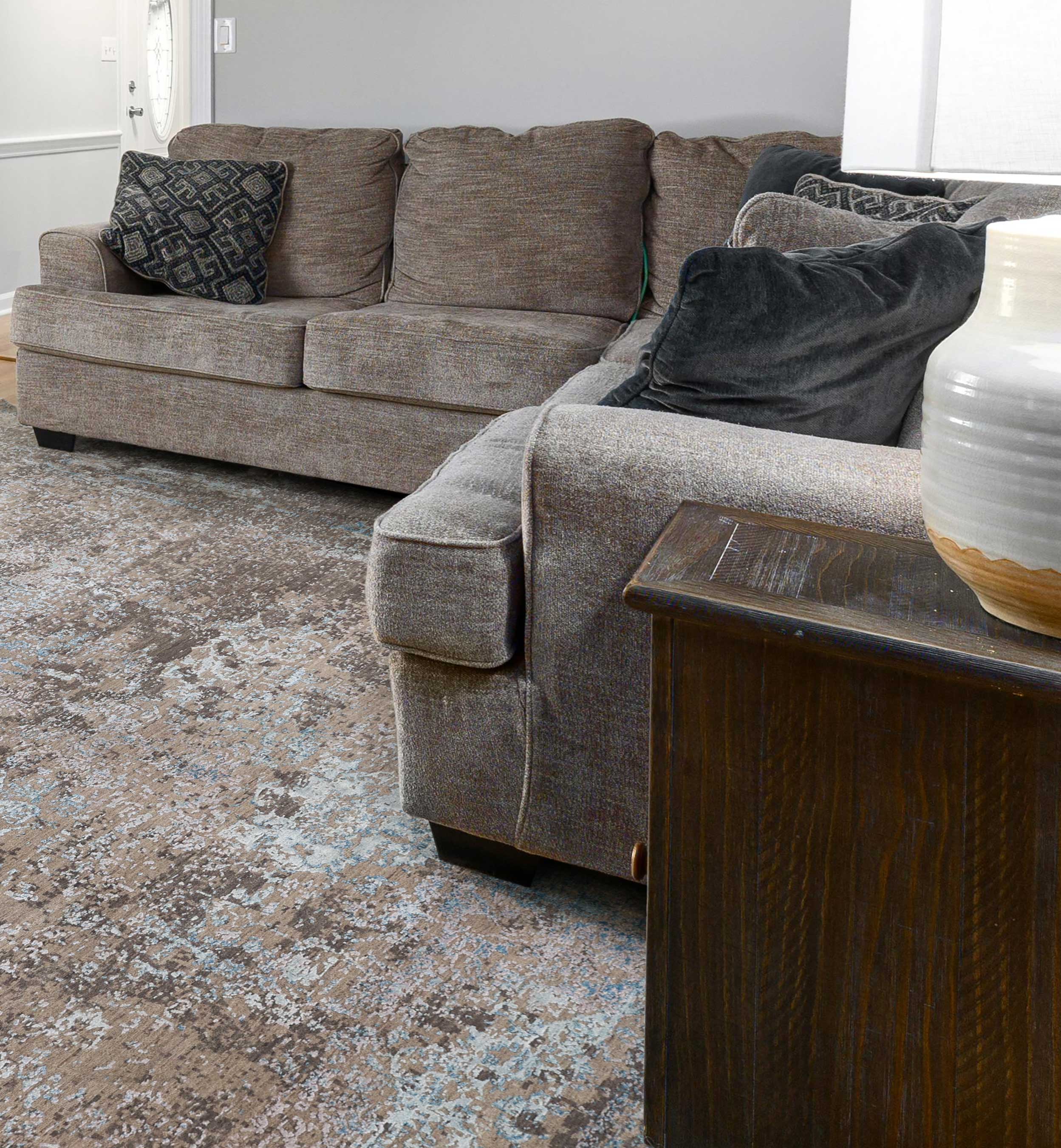 REGALIA | 8' x 10' FT | TRADITIONAL RUGS | HARBOUR COLOR