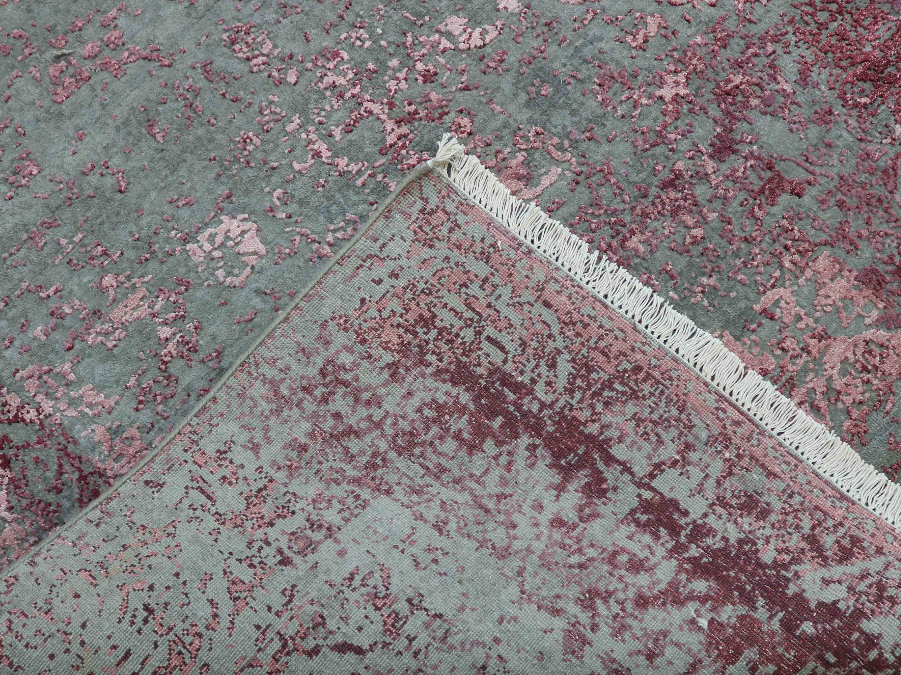 PANACHE | 8' x 10' FT | TRADITIONAL RUGS | GREY/PINK COLOR