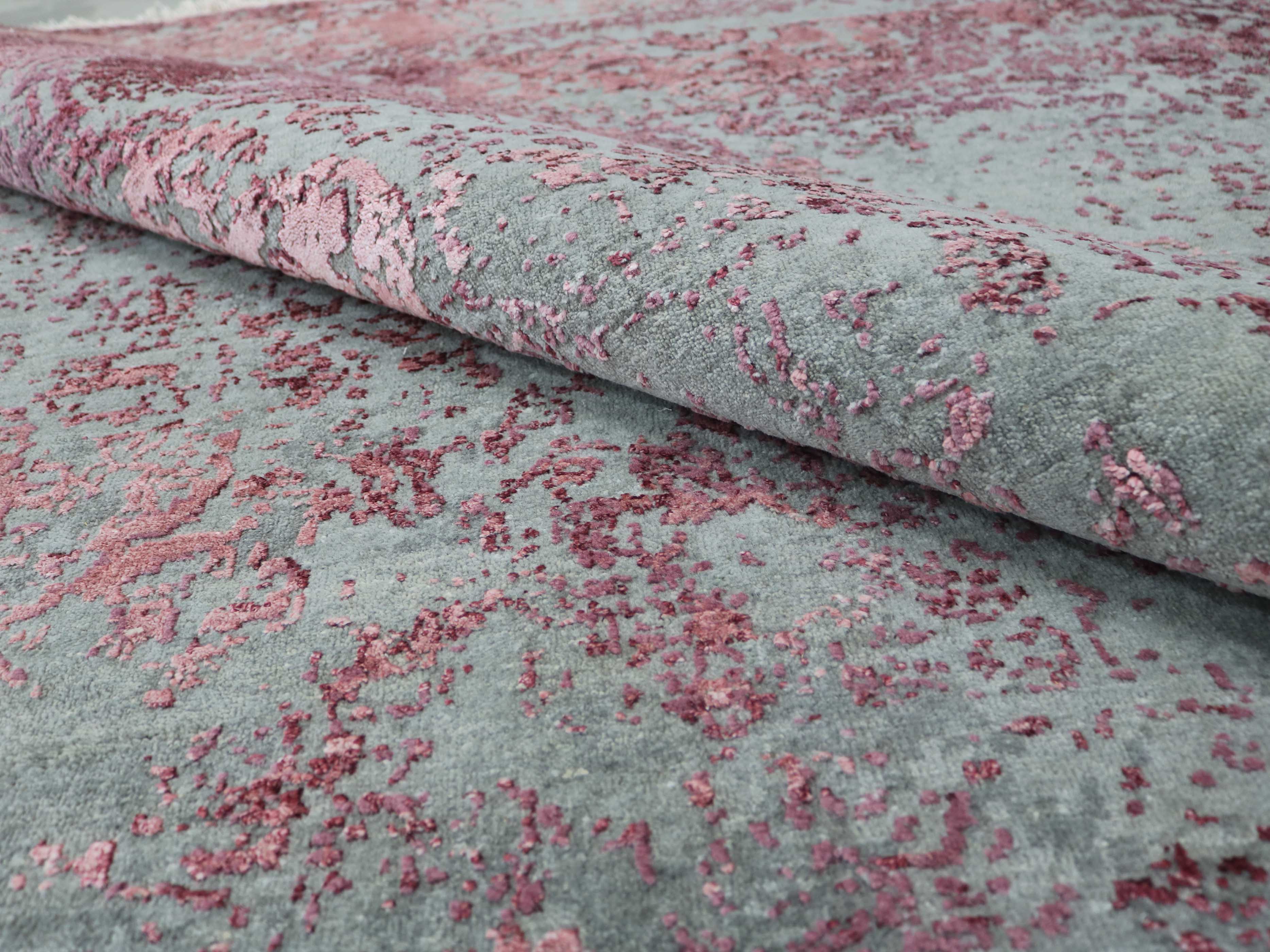 PANACHE | 8' x 10' FT | TRADITIONAL RUGS | GREY/PINK COLOR
