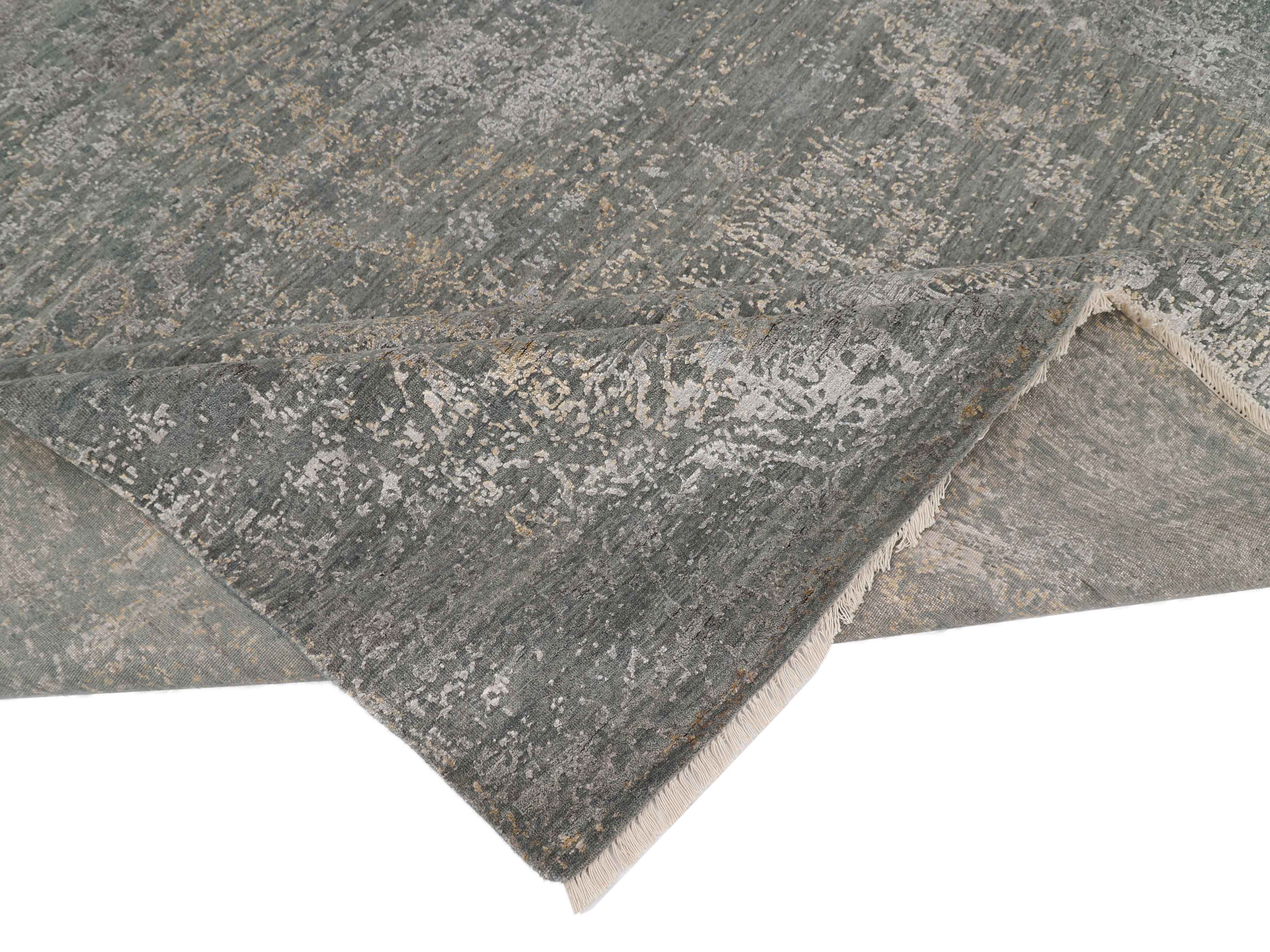ERUPTION | 9' x 12' FT | TRADITIONAL RUGS | LT. BLUE/GREY COLOR