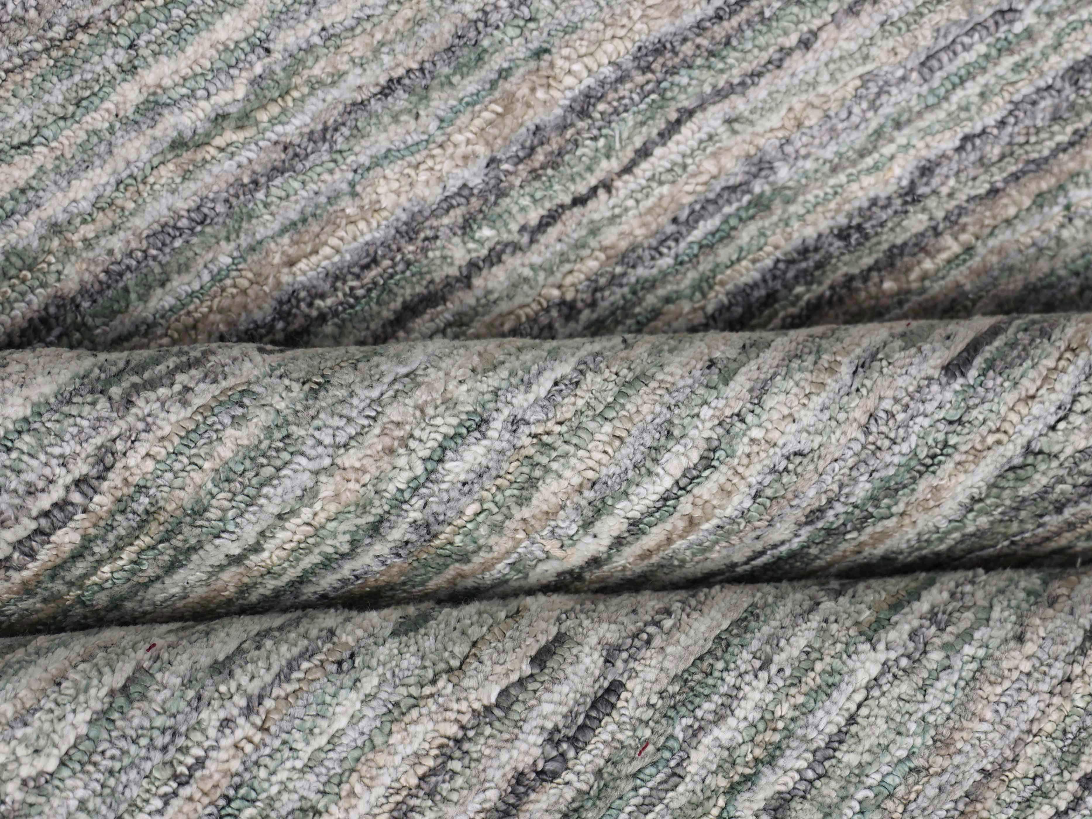 CLEMENT | 5'6" x 8' FT | MODERN RUGS | GREEN COLOR