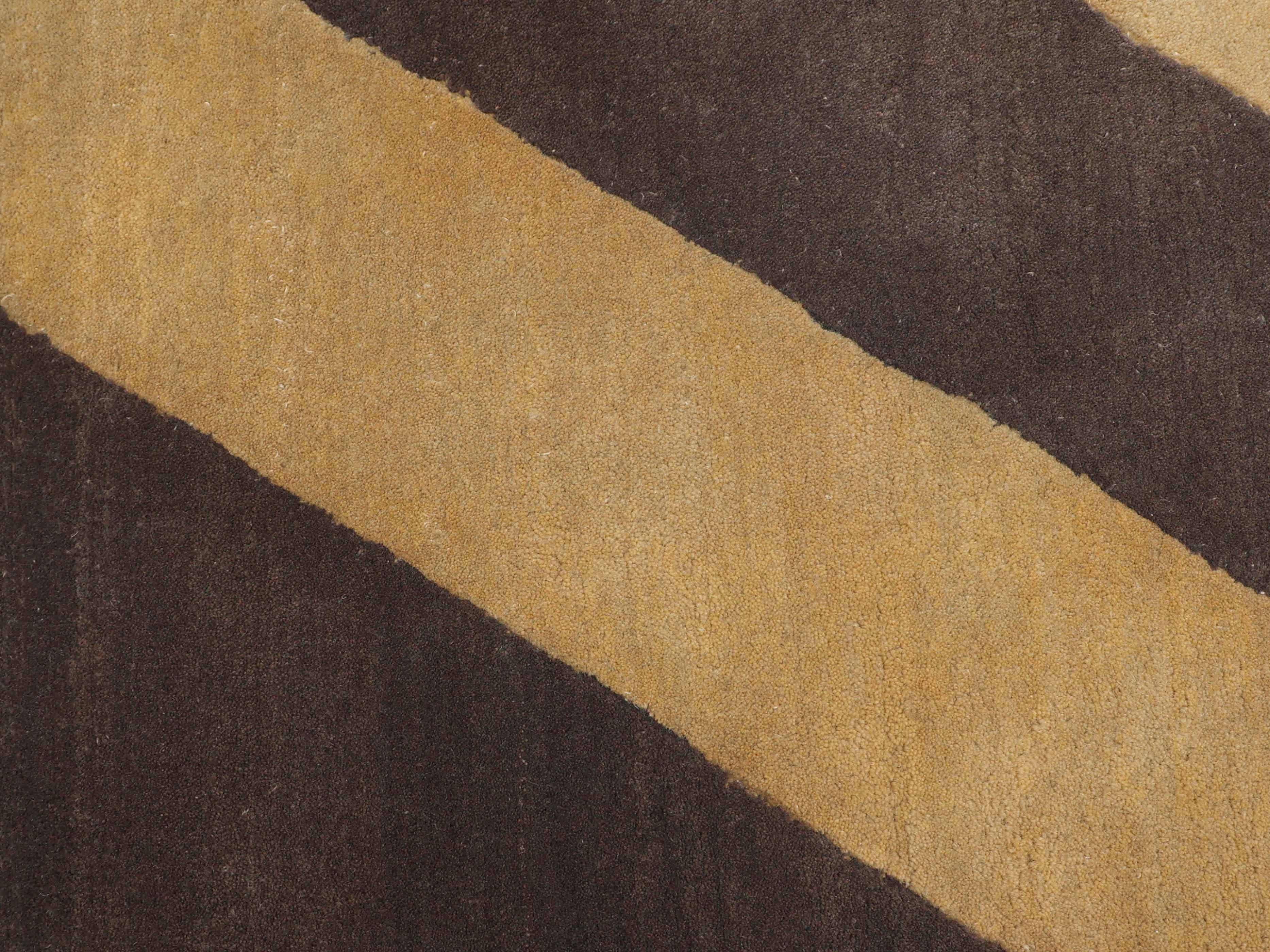 OBLIQAURA | 2' x 5'5" FT | MODERN RUGS | MULTI COLOR