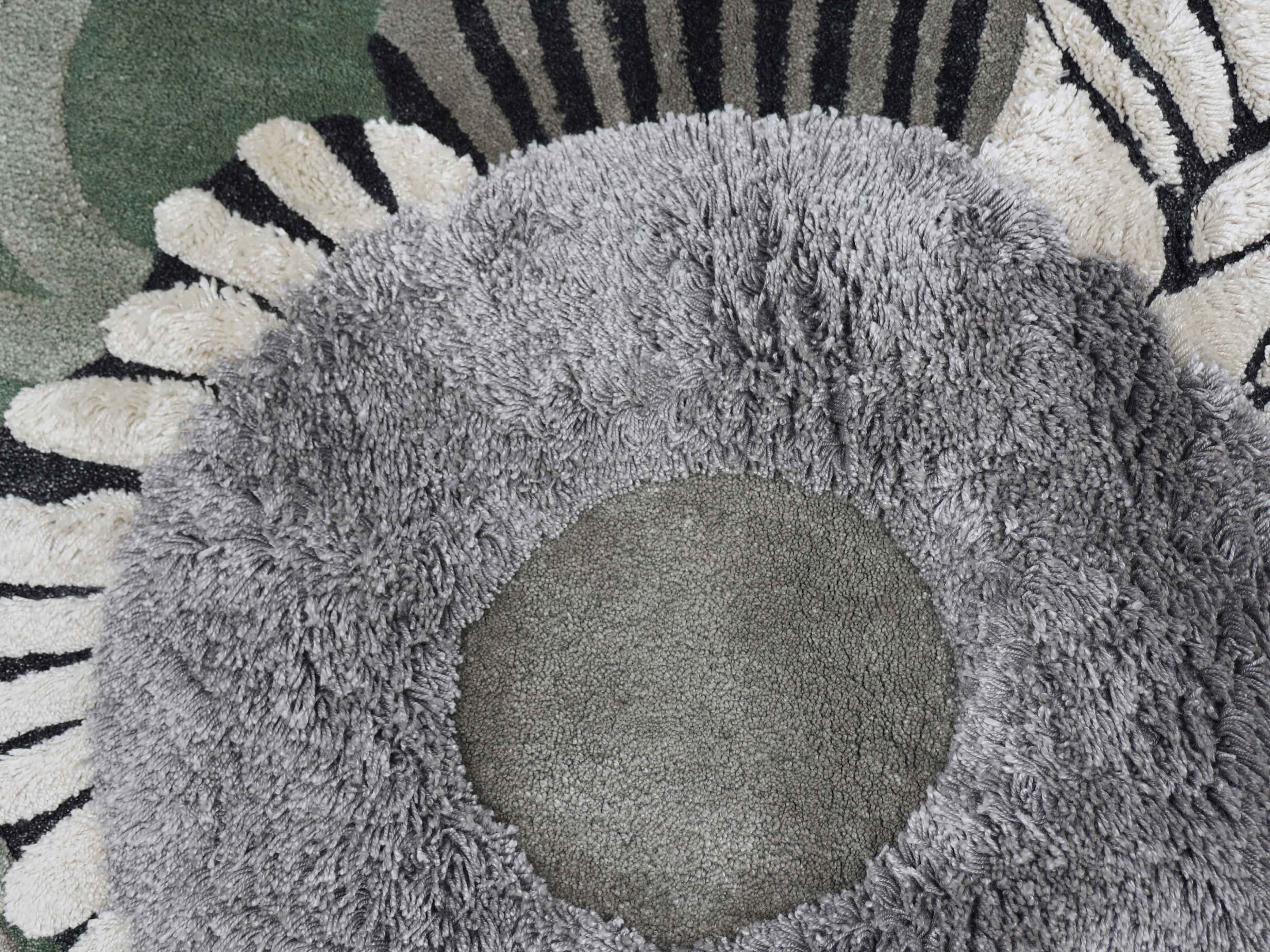 VERDORA BLOOM | 4'x 4' FT | MODERN RUGS | MULTI COLOR