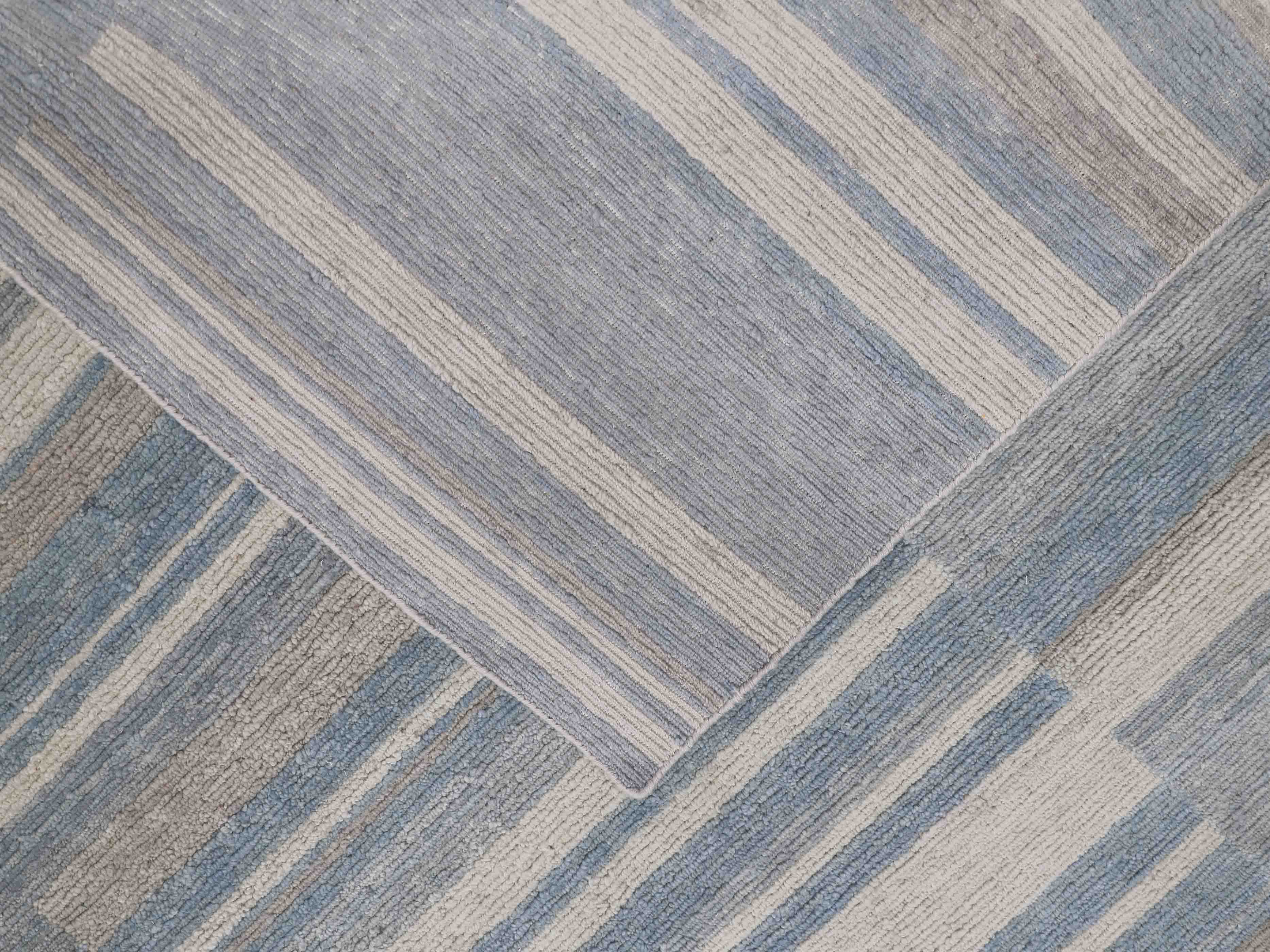 LINEORA | 8' x 10' FT | MODERN RUGS | IVORY/BLUE COLOR