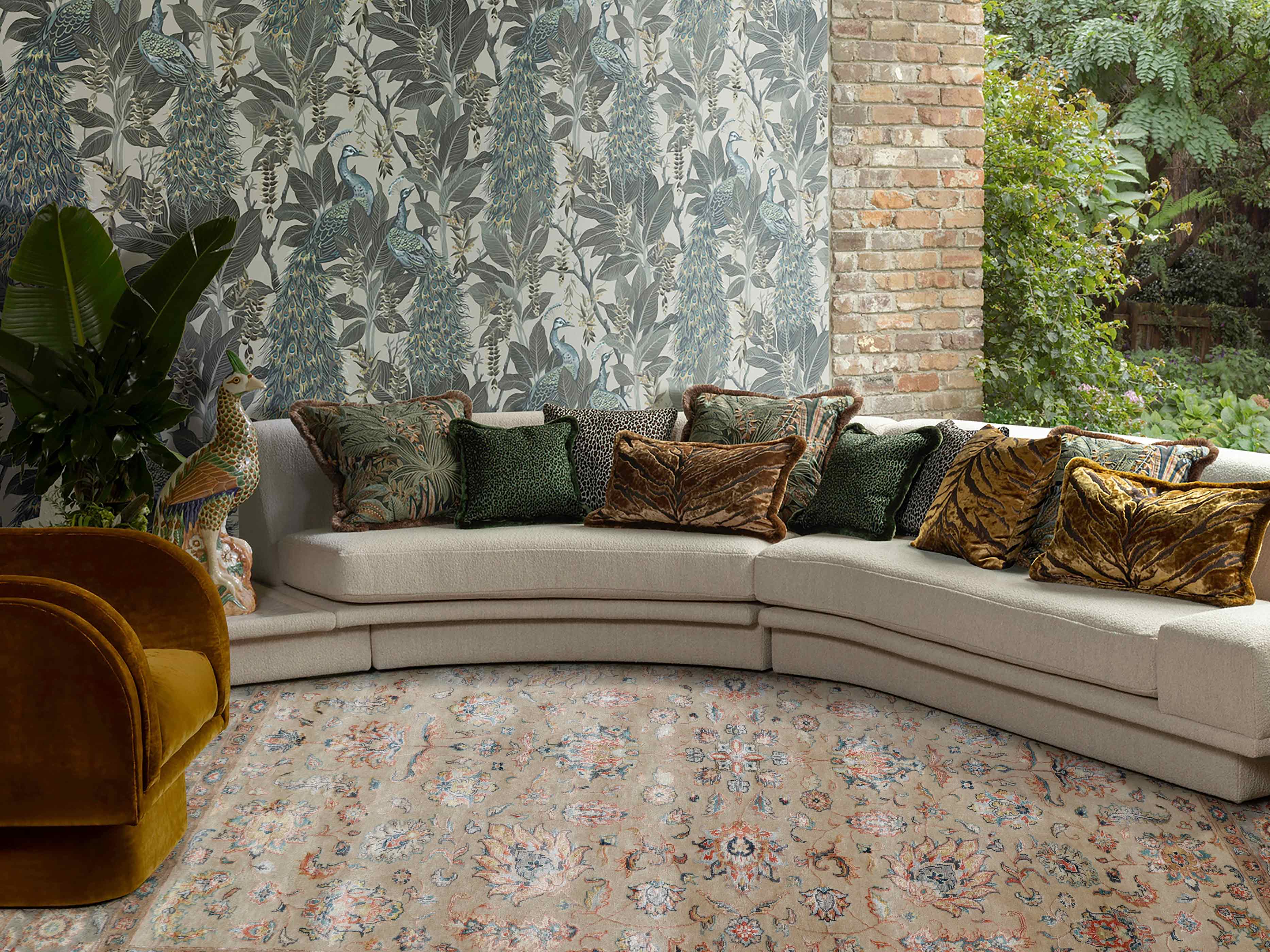 CLASSIC MIRAGE | 6' x 9' FT | 9' x 12' FT | TRADITIONAL RUGS | IVORY-PINK COLOR