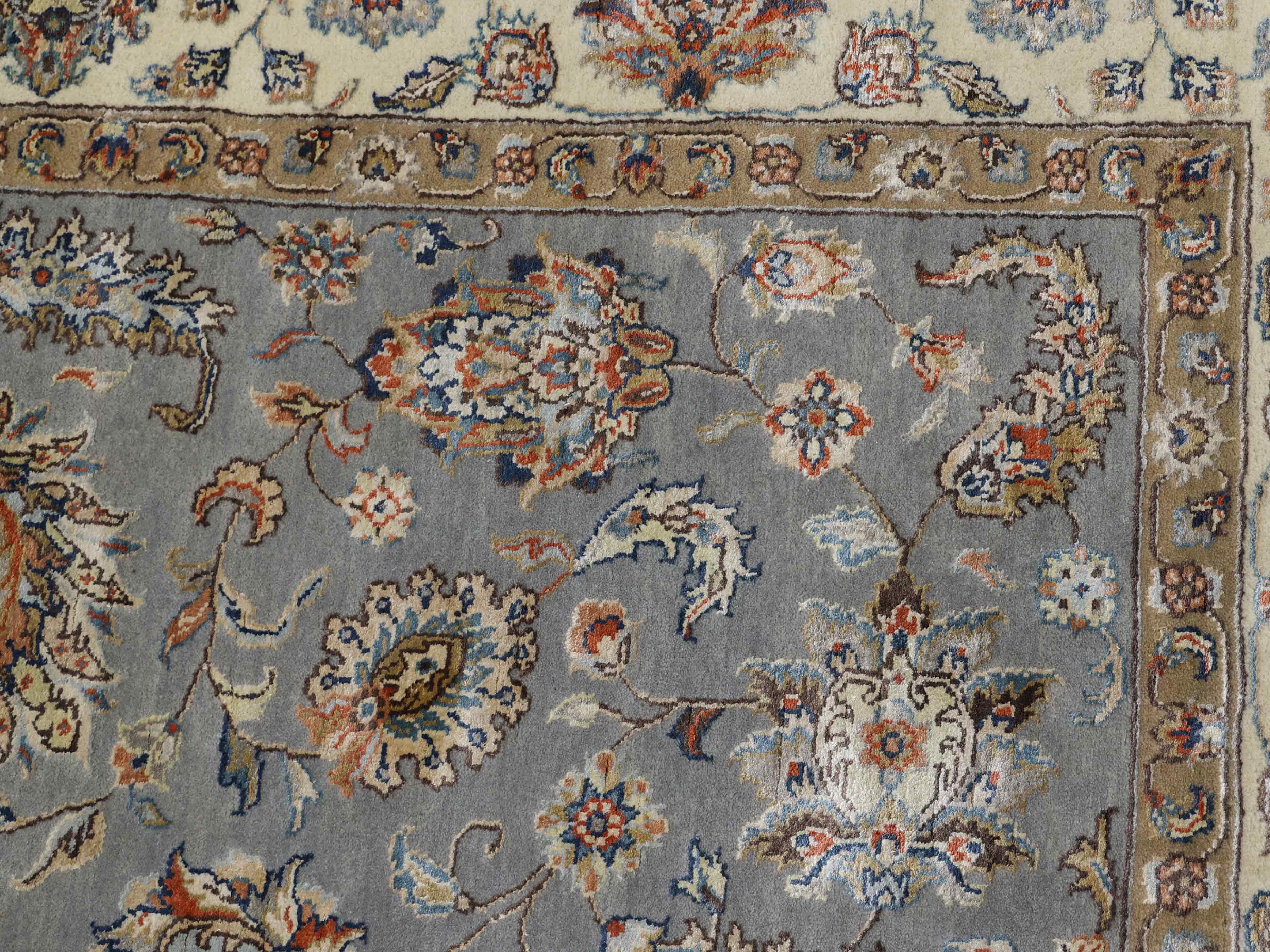 HERITAGE BLOOM | 6' x 9' FT | 8' x 10' FT | 9' x 12' FT | TRADITIONAL RUGS | LIGHT GREY - IVORY COLOR