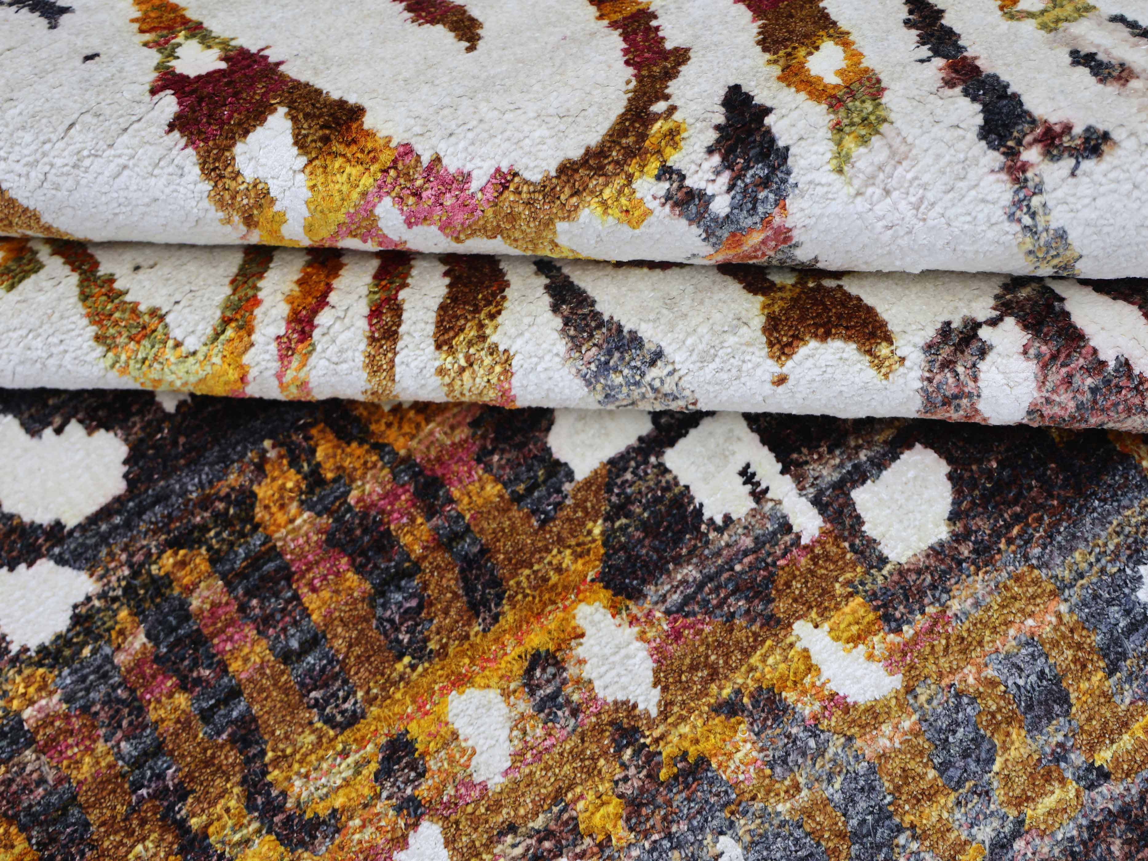 RUSTIC OPULENCE | 8' x 10' FT | TRADITIONAL RUGS | HARBOUR COLOR