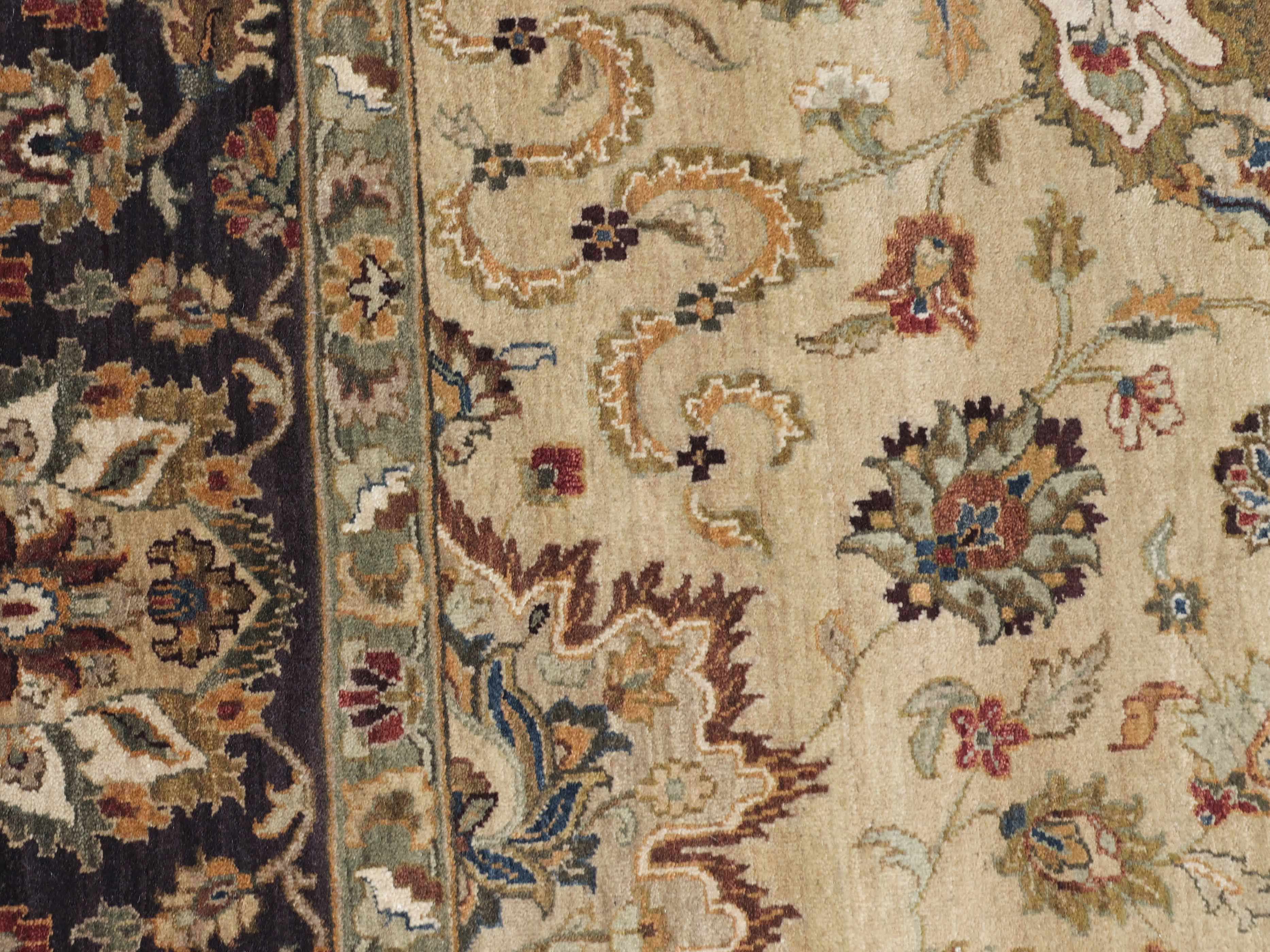 MAJESTY | 9' x 12' FT | TRADITIONAL RUGS | CAMEL COLOR