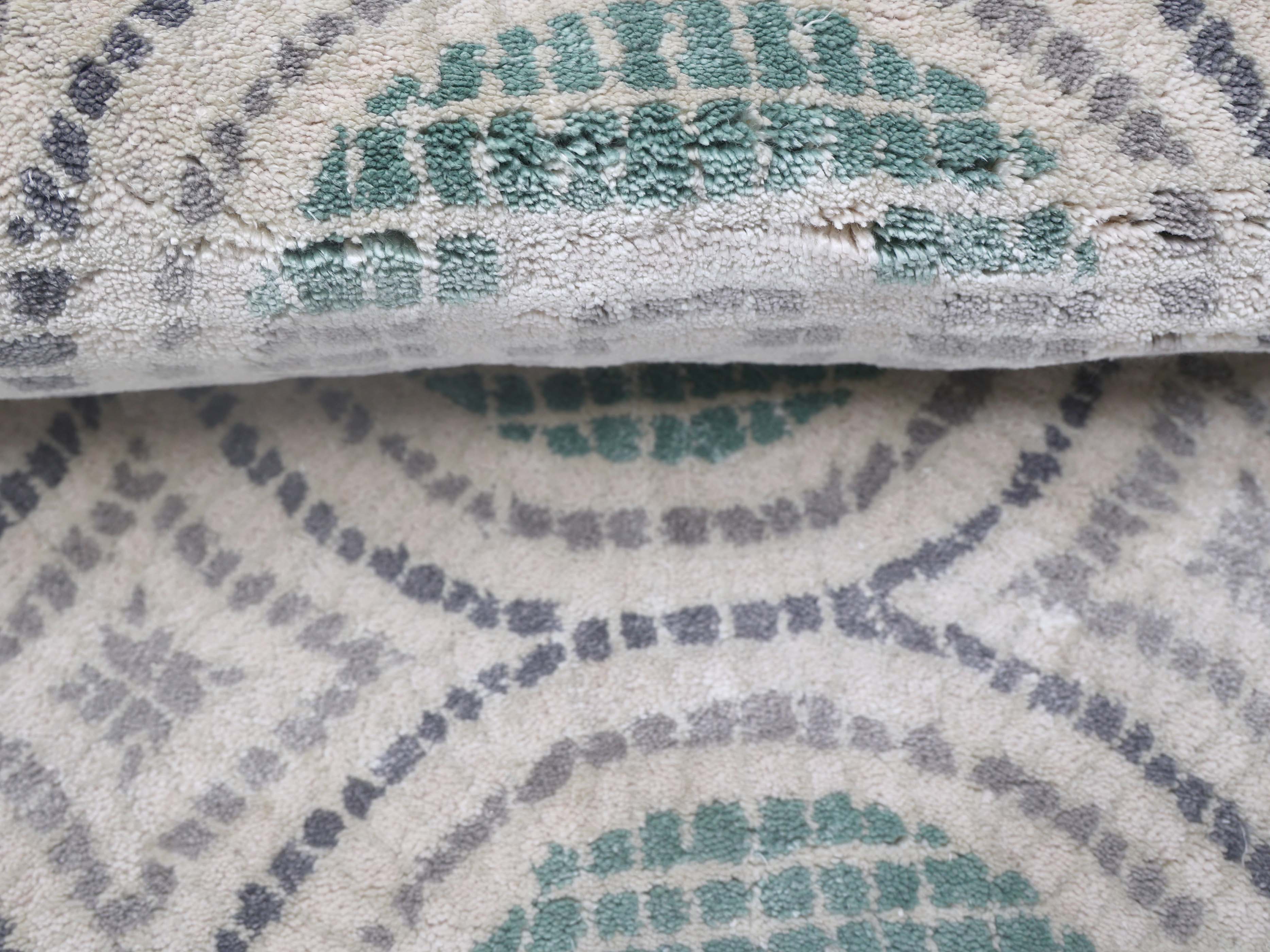 CELESTIA | 5' FT ROUND | MODERN RUGS | MULTI COLOR