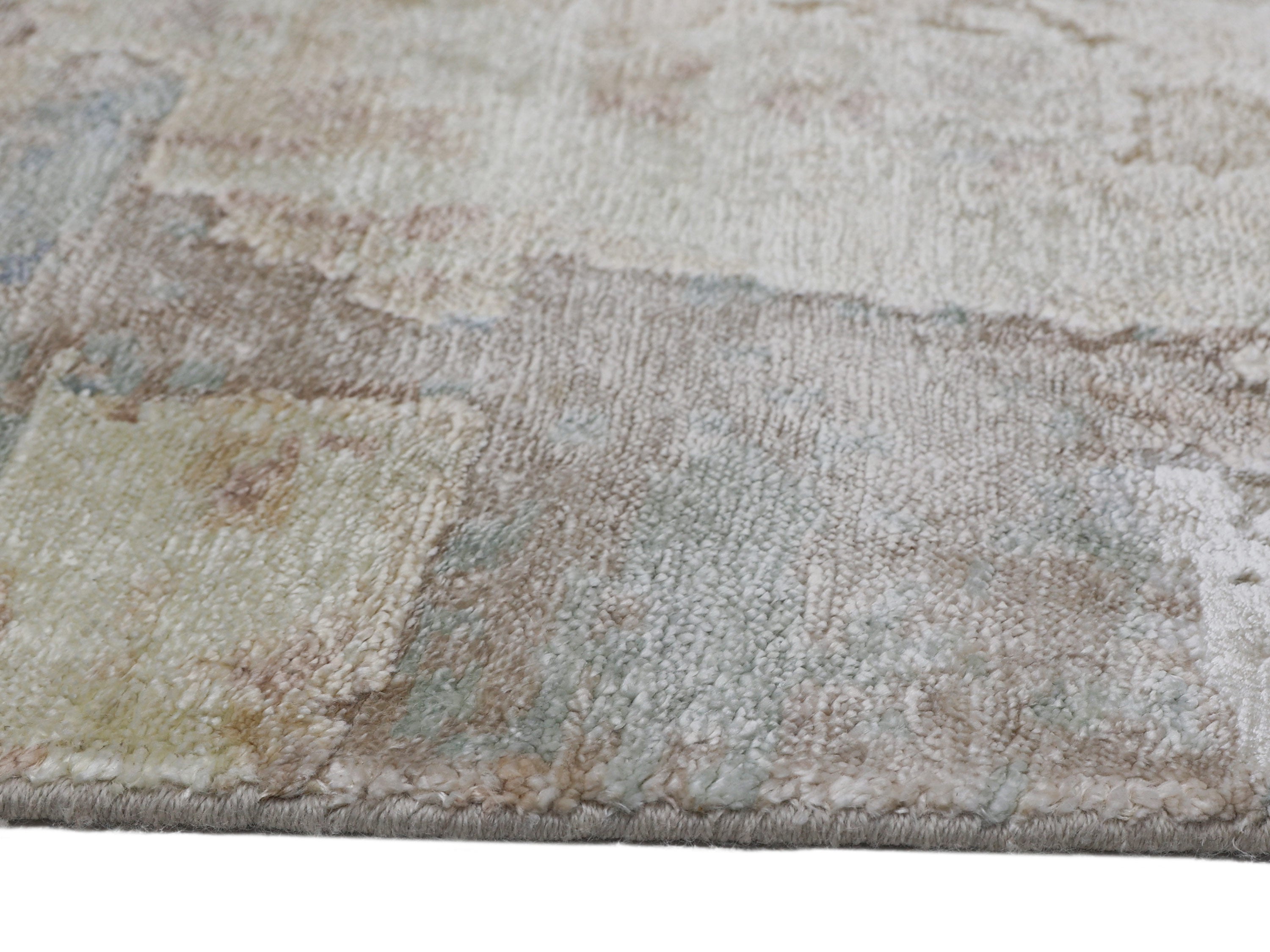 SAGAMORE | 5.6' x 8' FT | MODERN RUGS | IVORY-BLUE COLOR