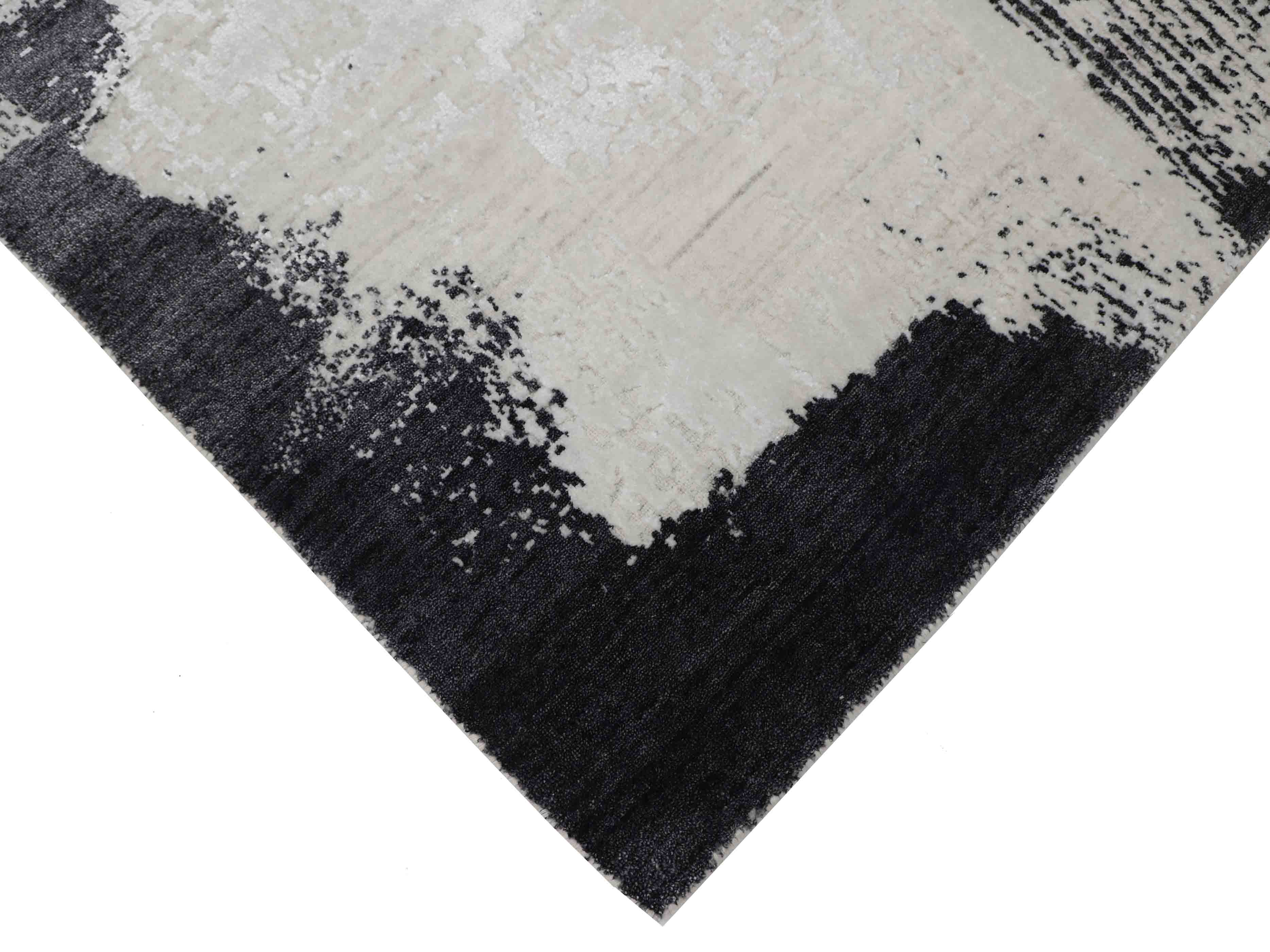 KLARA | 4' x 6' FT | MODERN RUGS | BLACK/WHITE COLOR