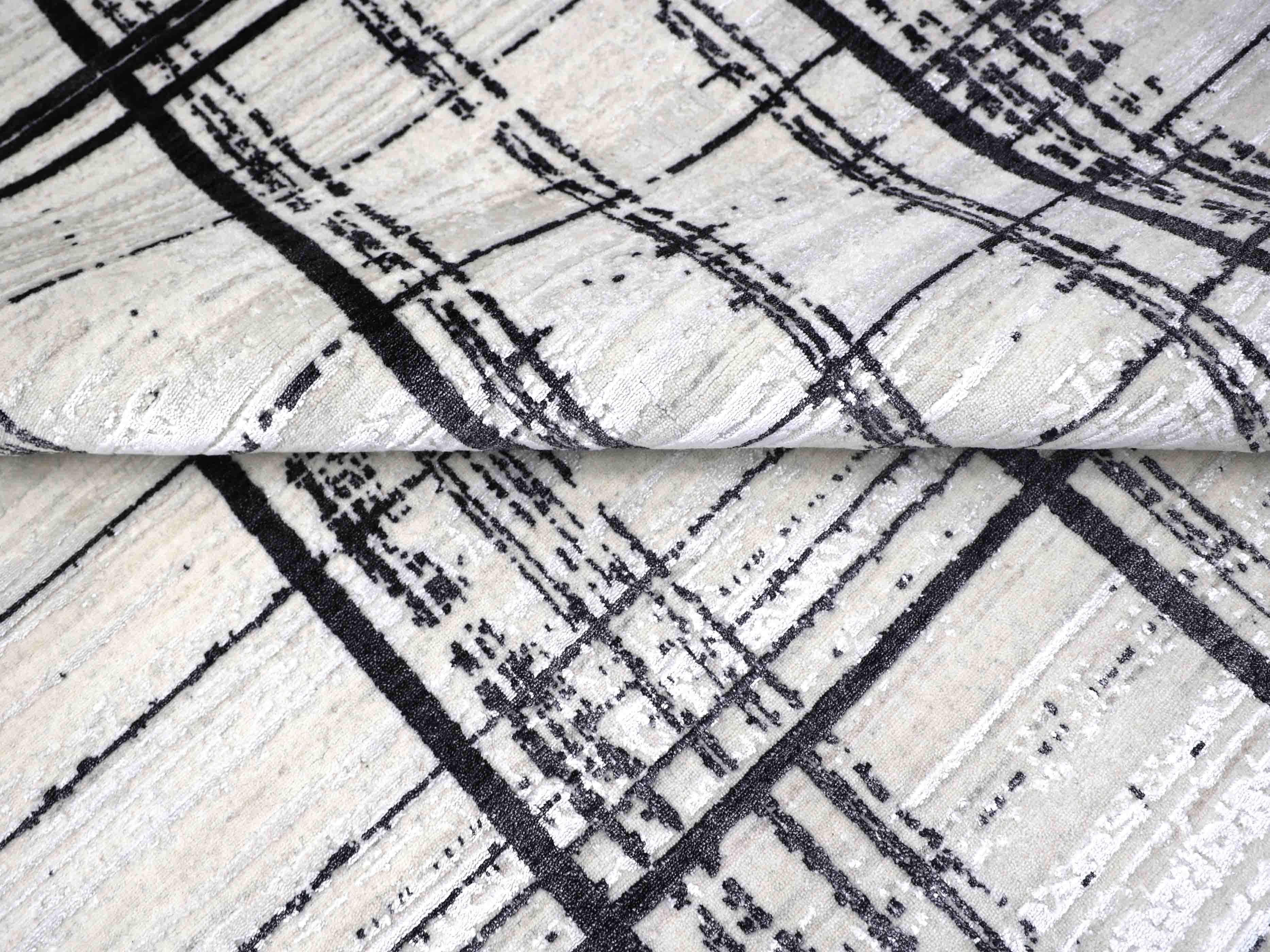 GRIDLUXE | 4' x 6' FT | MODERN RUGS | BLACK/IVORY COLOR