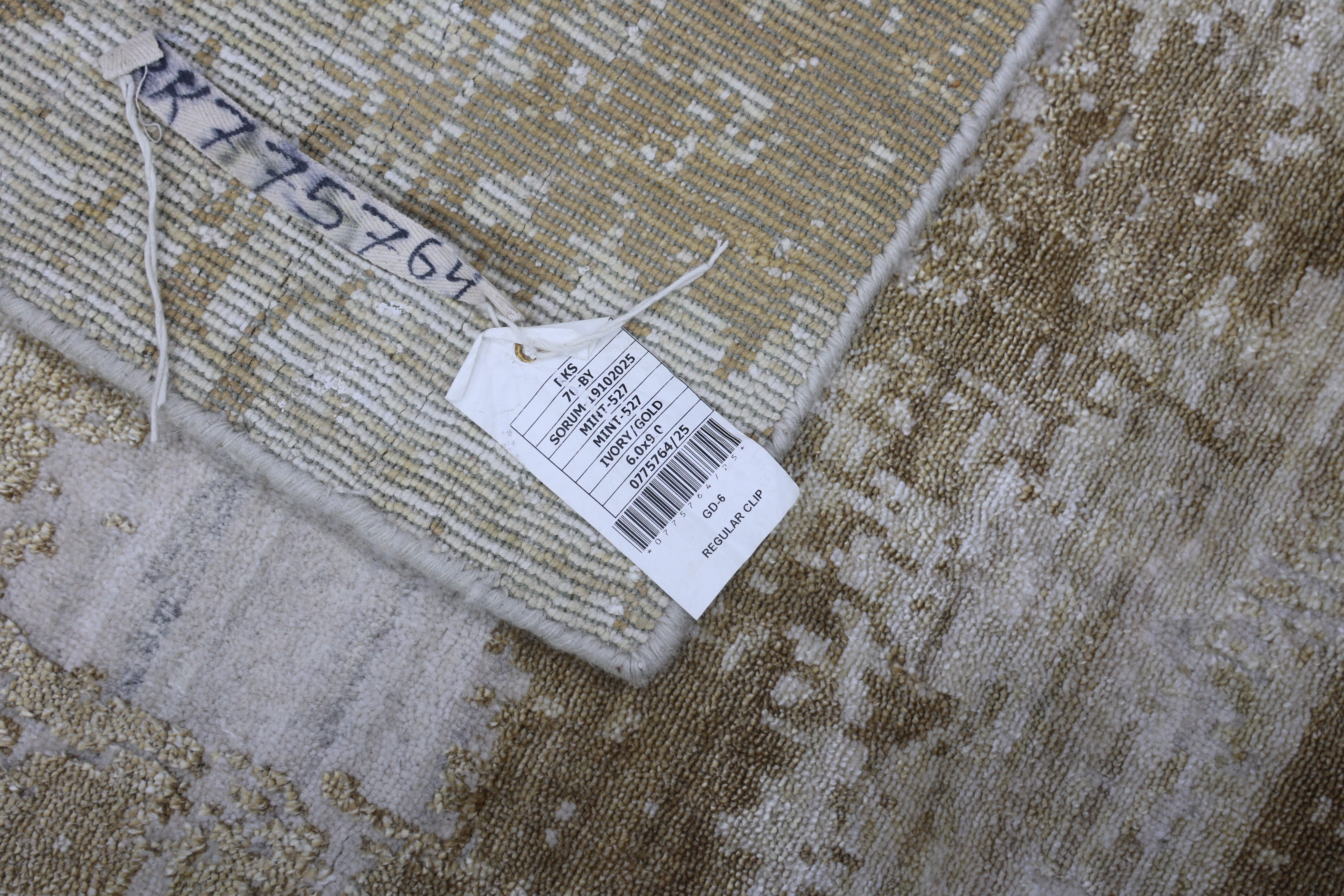 ZURI | 9' x 12' FT  | TRANSITIONAL RUGS | IVORY GOLD COLOR