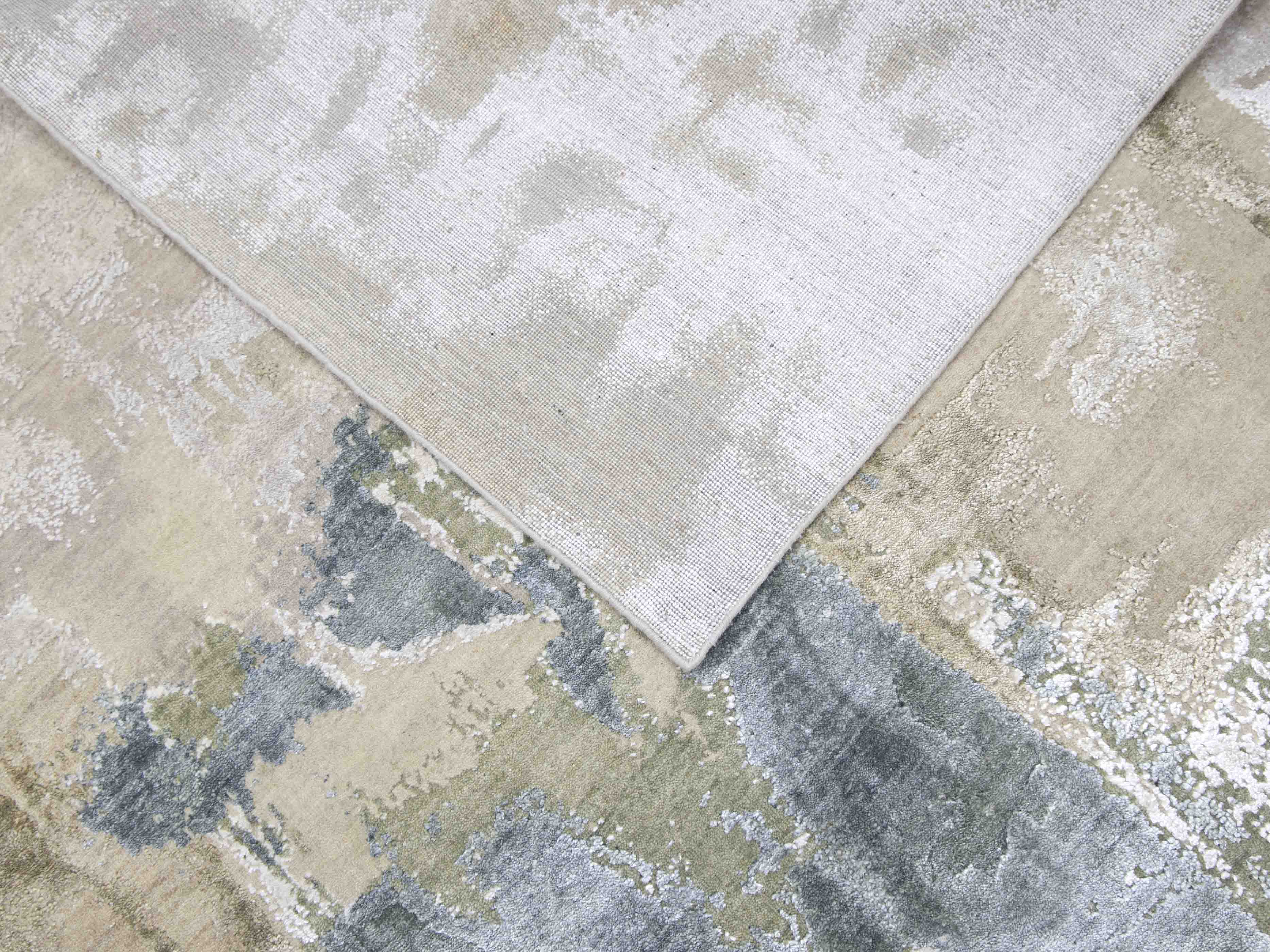 MISTORIA | 8' x 10' FT | MODERN RUGS | BEIGE / GREEN COLOR