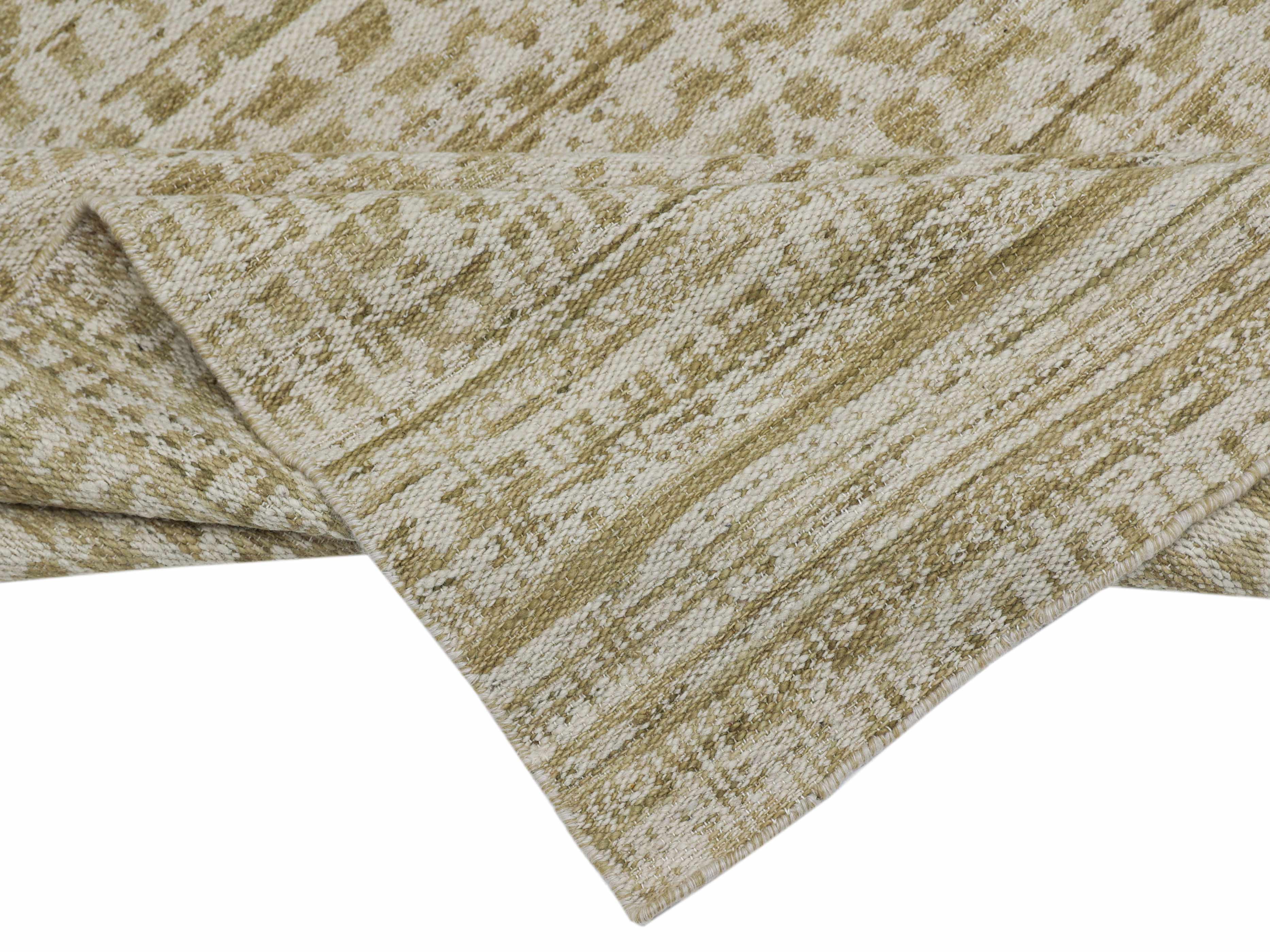 SNUG | 5' x 8' FT | MODERN RUGS | YELLOW - WHITE COLOR