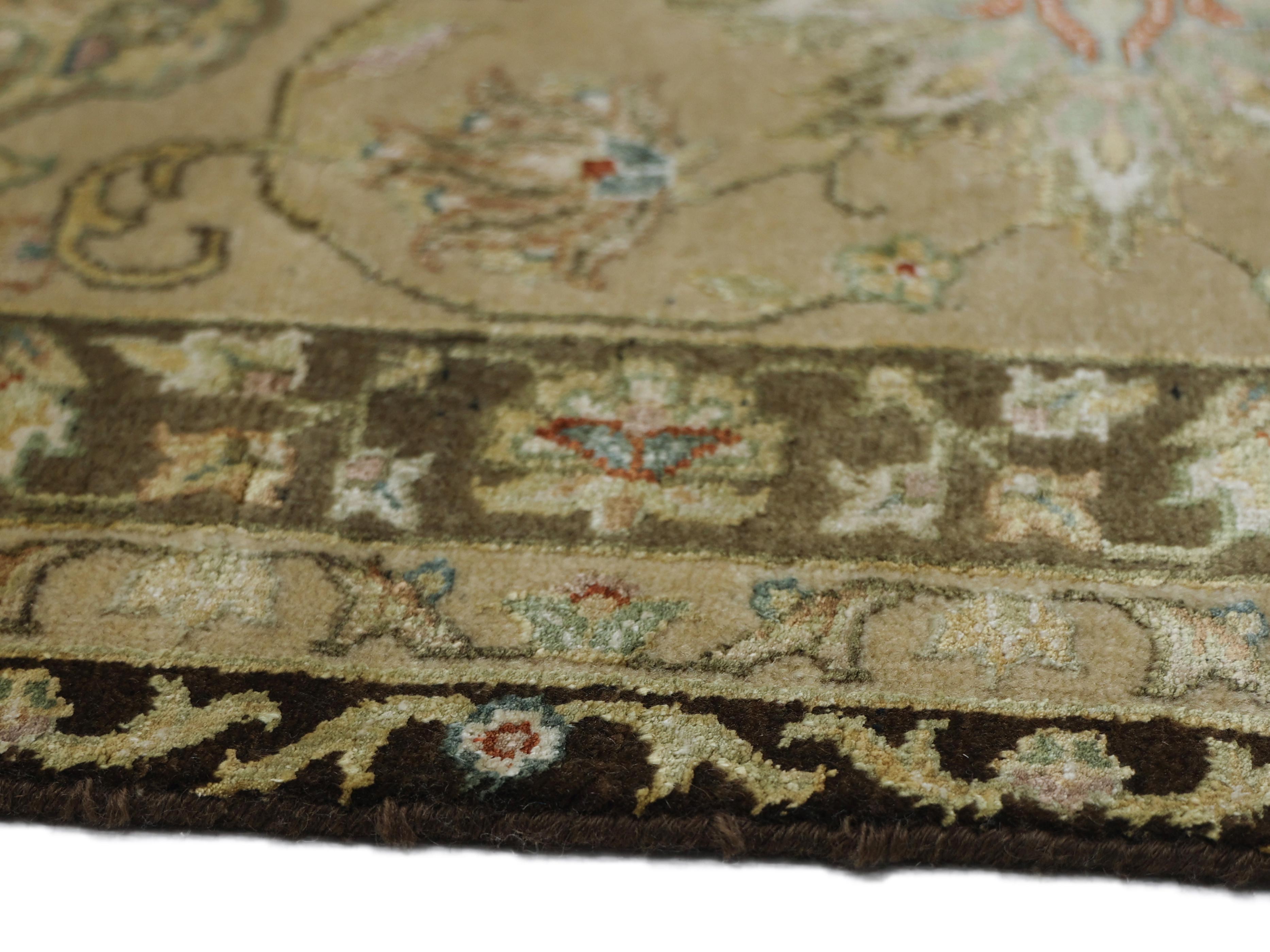 SAPPHIRE | 8' x 10' FT | 9' x 12' FT | TRADITIONAL RUGS | BROWN | IVORY COLOR