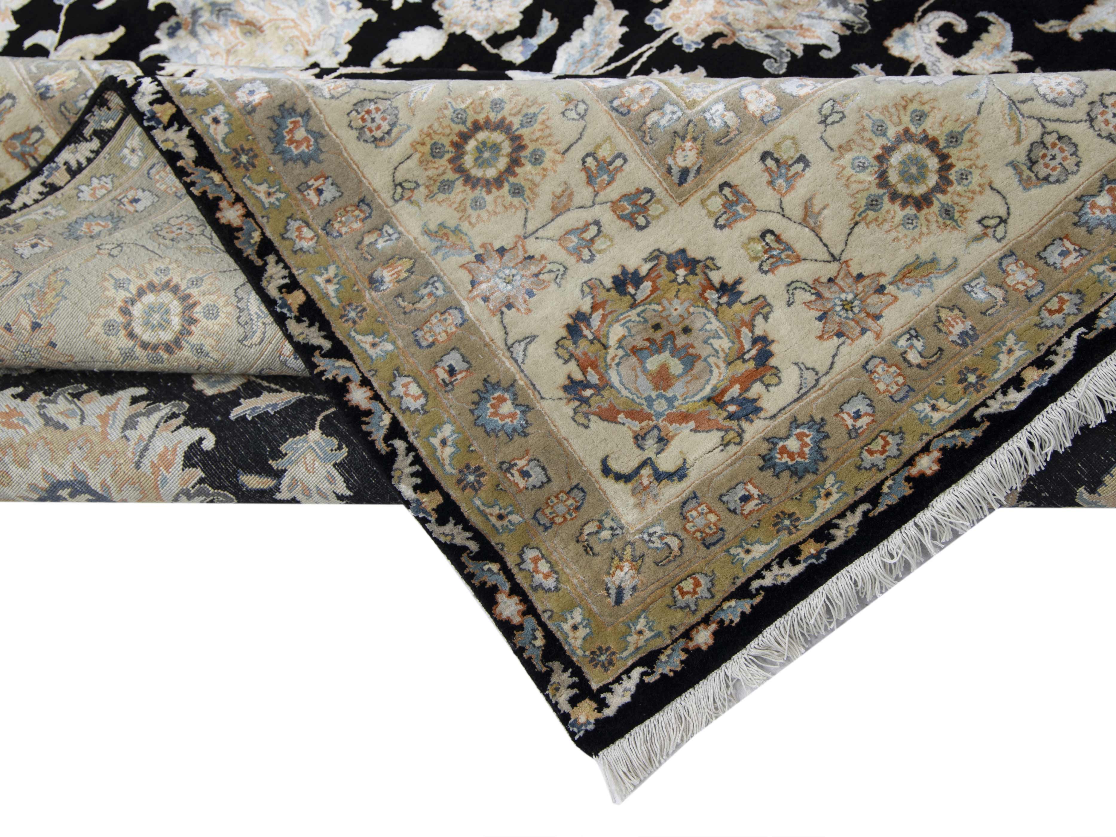 AMBER | 8' x 10' FT | 9' x 12' FT | TRADITIONAL RUGS | BLACK - WHITE COLOR