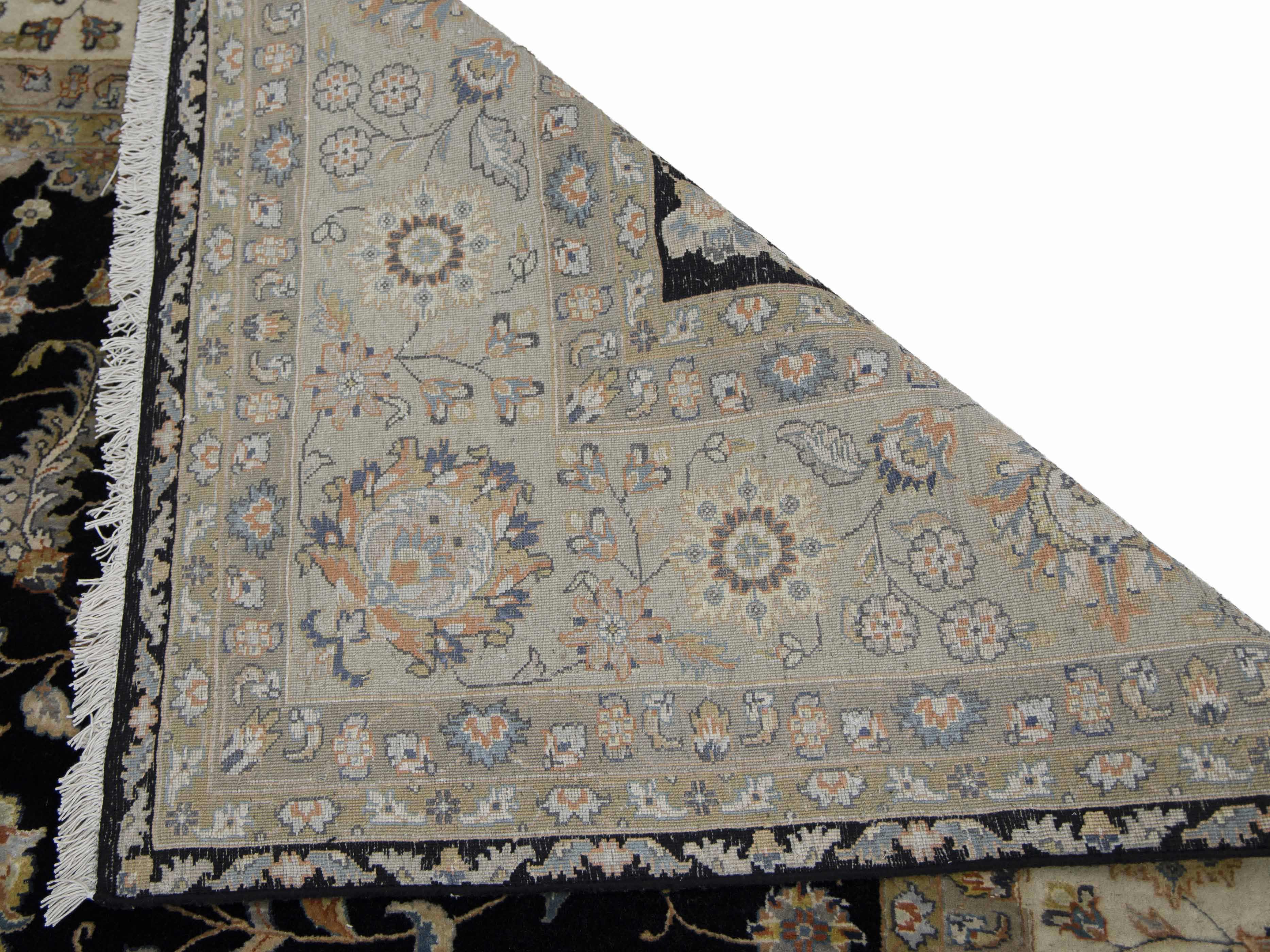 AMBER | 8' x 10' FT | 9' x 12' FT | TRADITIONAL RUGS | BLACK - WHITE COLOR